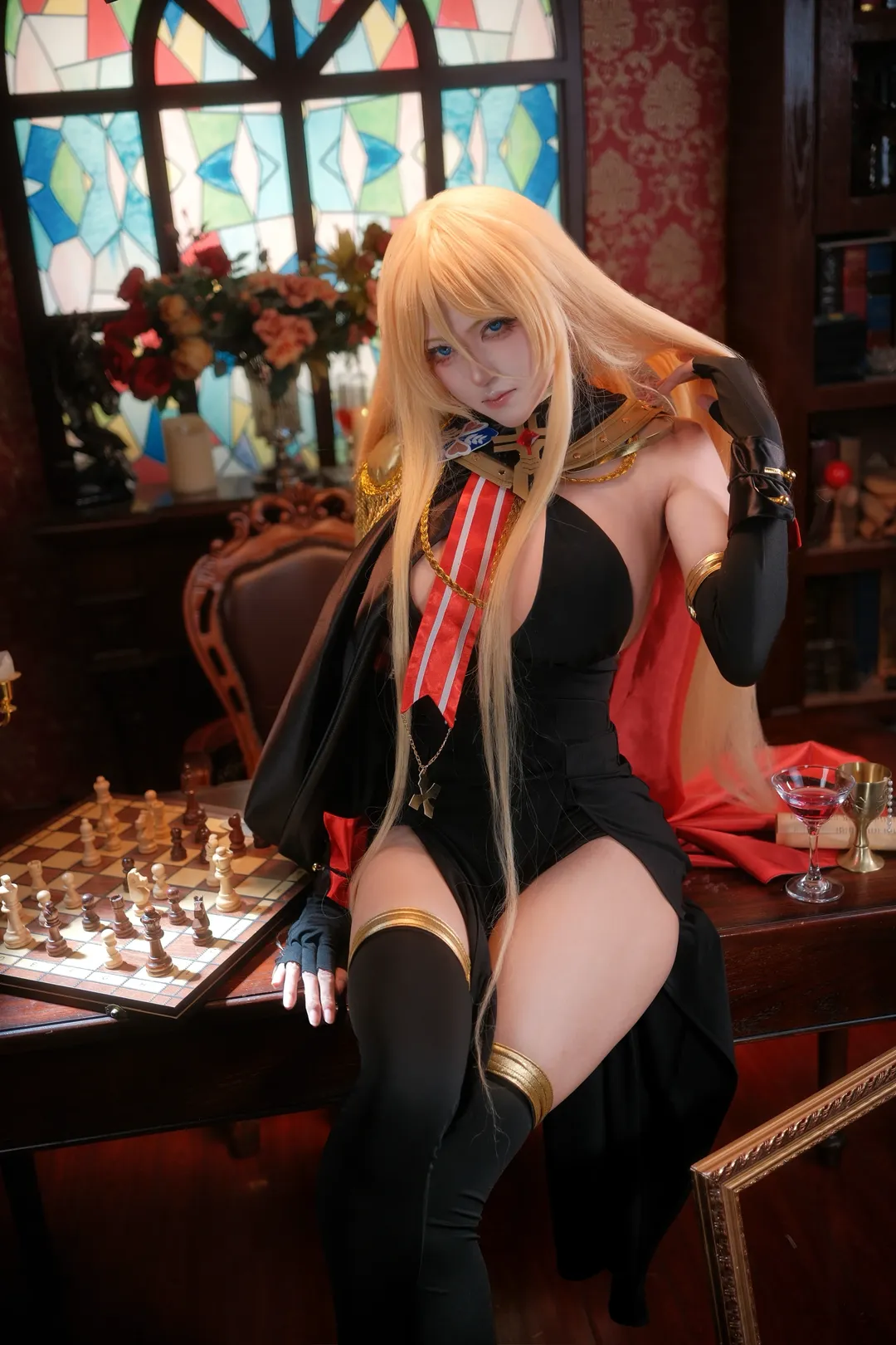 【俾斯麦cos】碧蓝航线铁血领袖的复古书房写真 - 第 2 张
