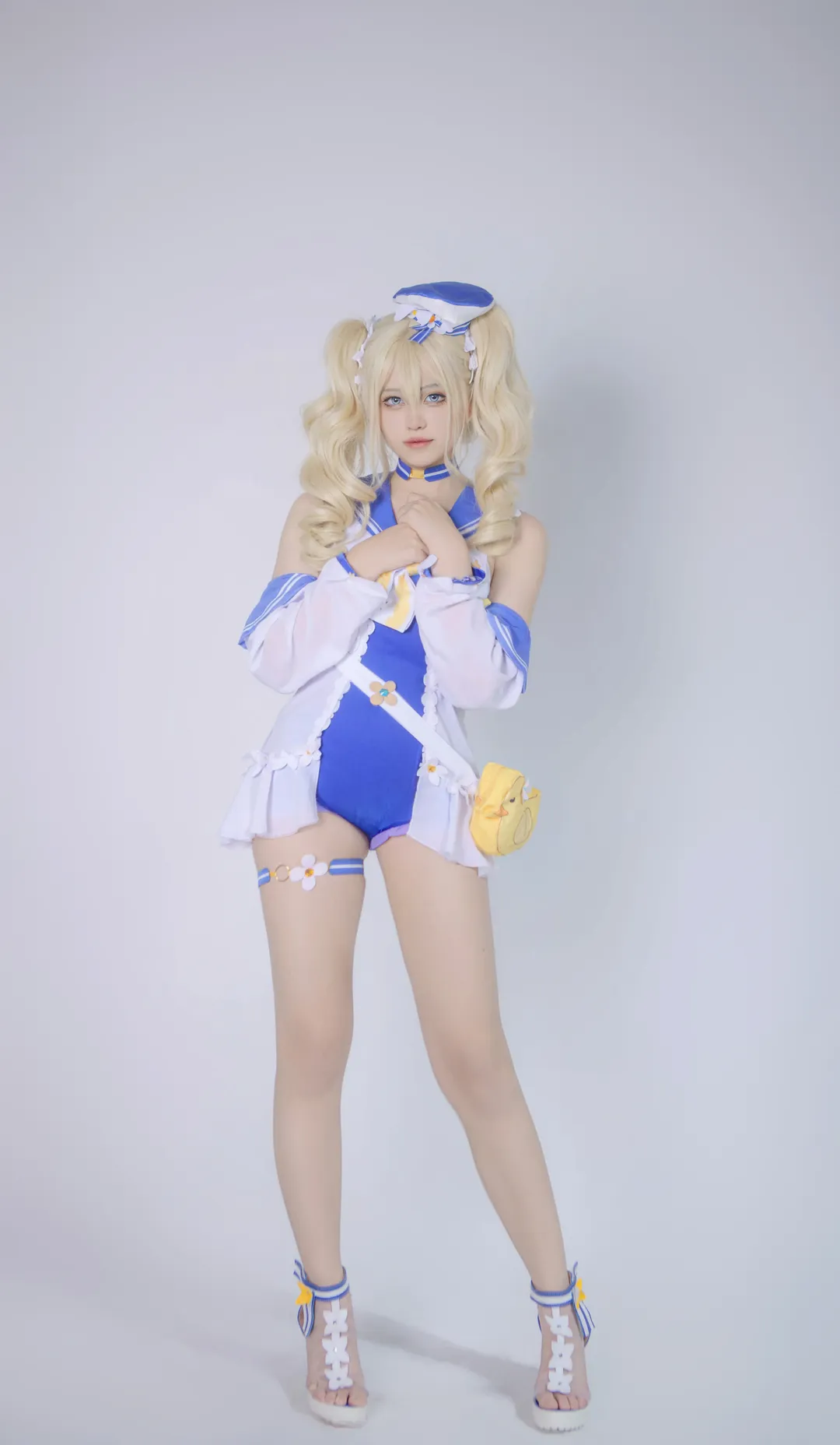 【芭芭拉cos】原神泳装，清爽水手风演绎夏日治愈感