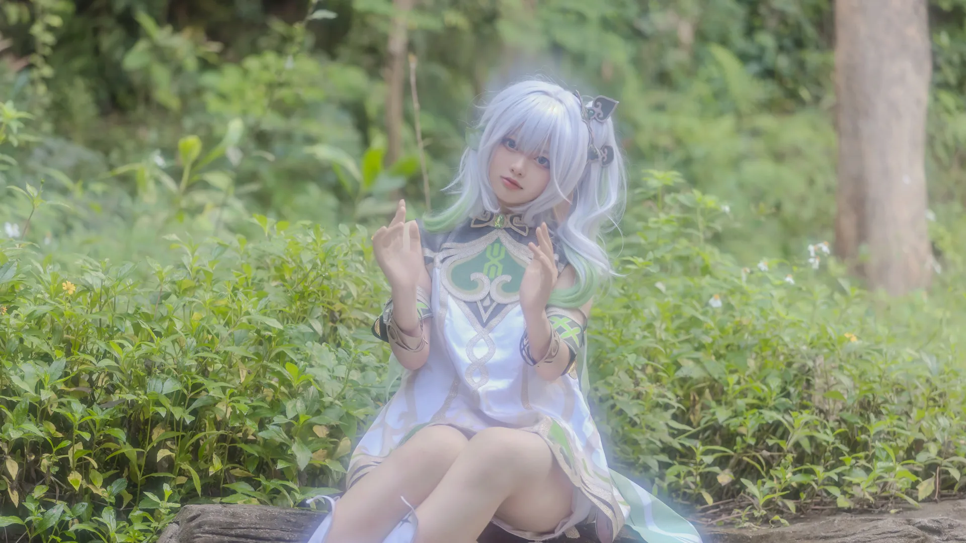 【纳西妲cos】原神小草神在森林里的光影呈现 - 第 10 张