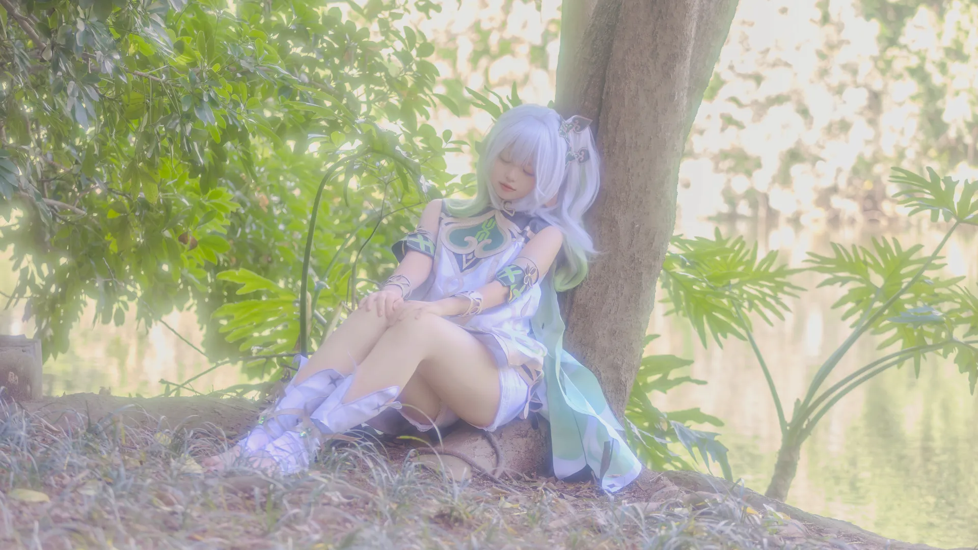 【纳西妲cos】原神小草神在森林里的光影呈现 - 第 7 张