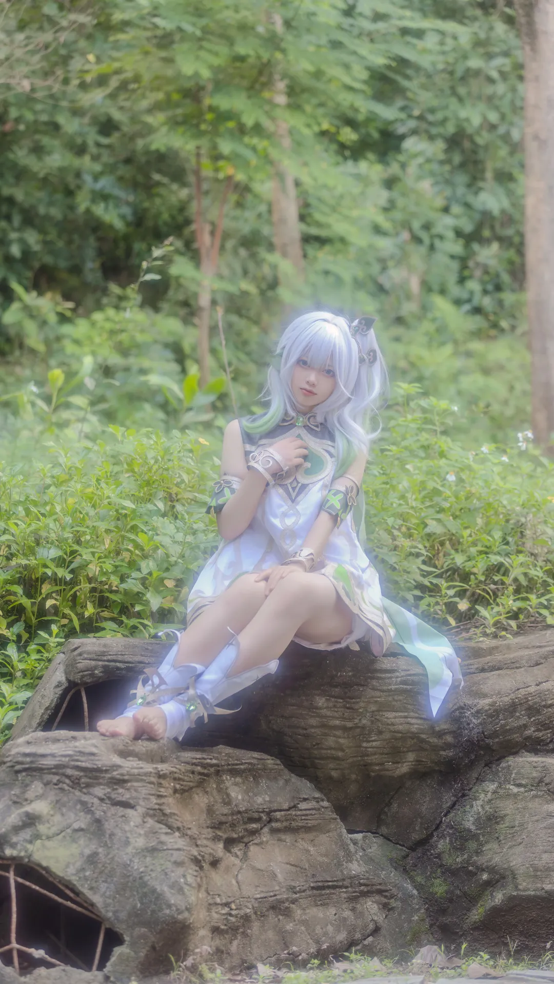 【纳西妲cos】原神小草神在森林里的光影呈现 - 第 9 张