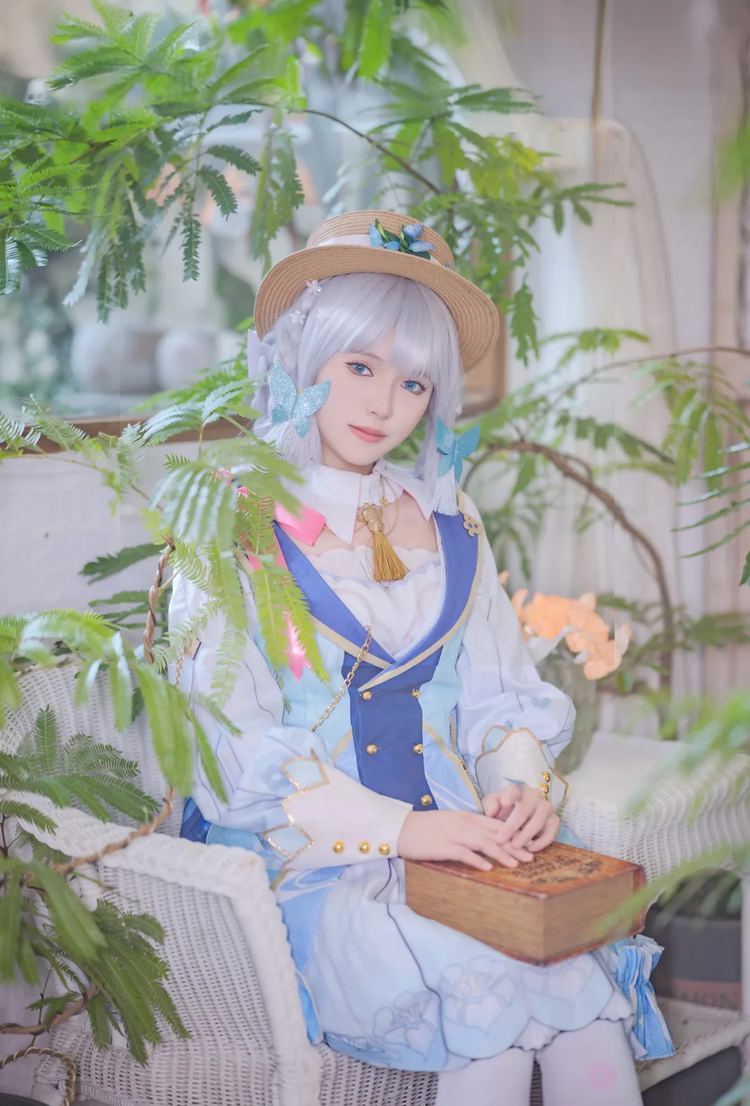 [Kamisato Ayaka cosplay] Genshin Impact Springbloom Missive: Strolling Through a Quiet Garden - Image 10