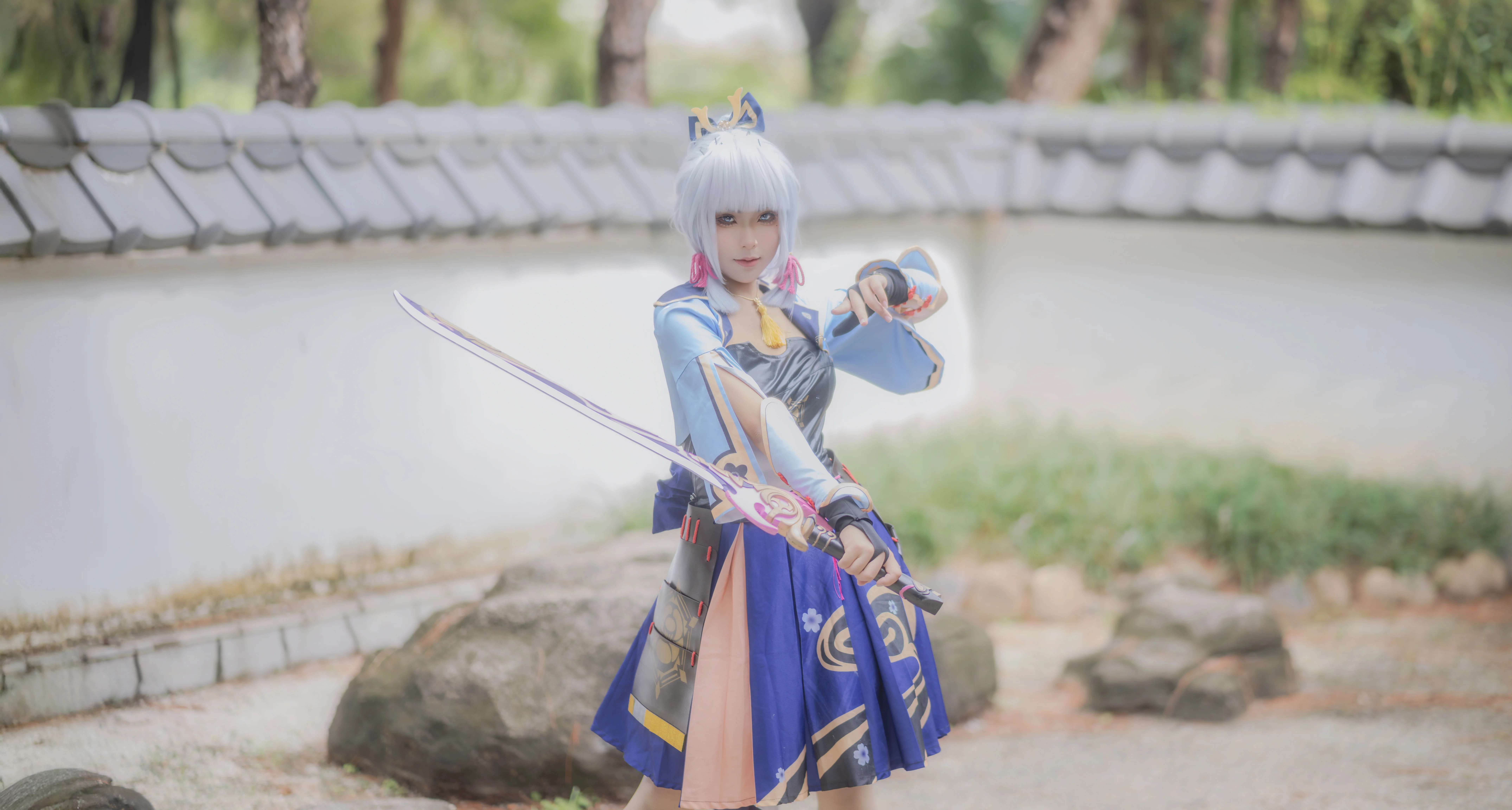 【神里绫华cos】定格在日式庭院里的剑技留影 - 第 2 张
