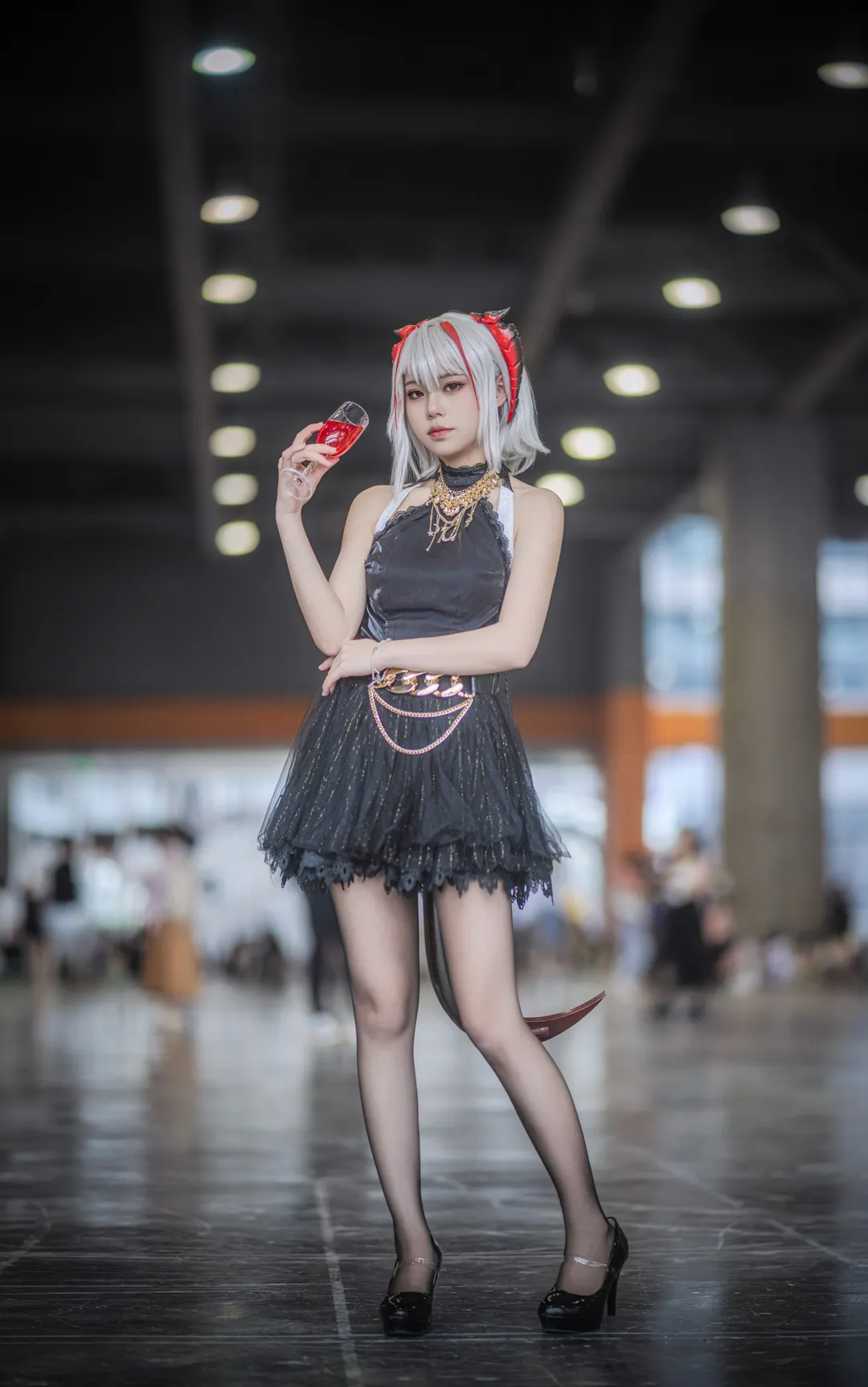 【明日方舟Wcos】黑色禮服款場照，漫展現場原片分享 - 第 1 張