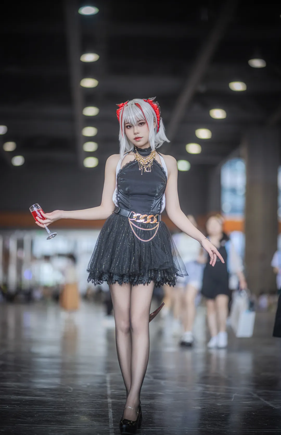 【明日方舟Wcos】黑色禮服款場照，漫展現場原片分享 - 第 2 張