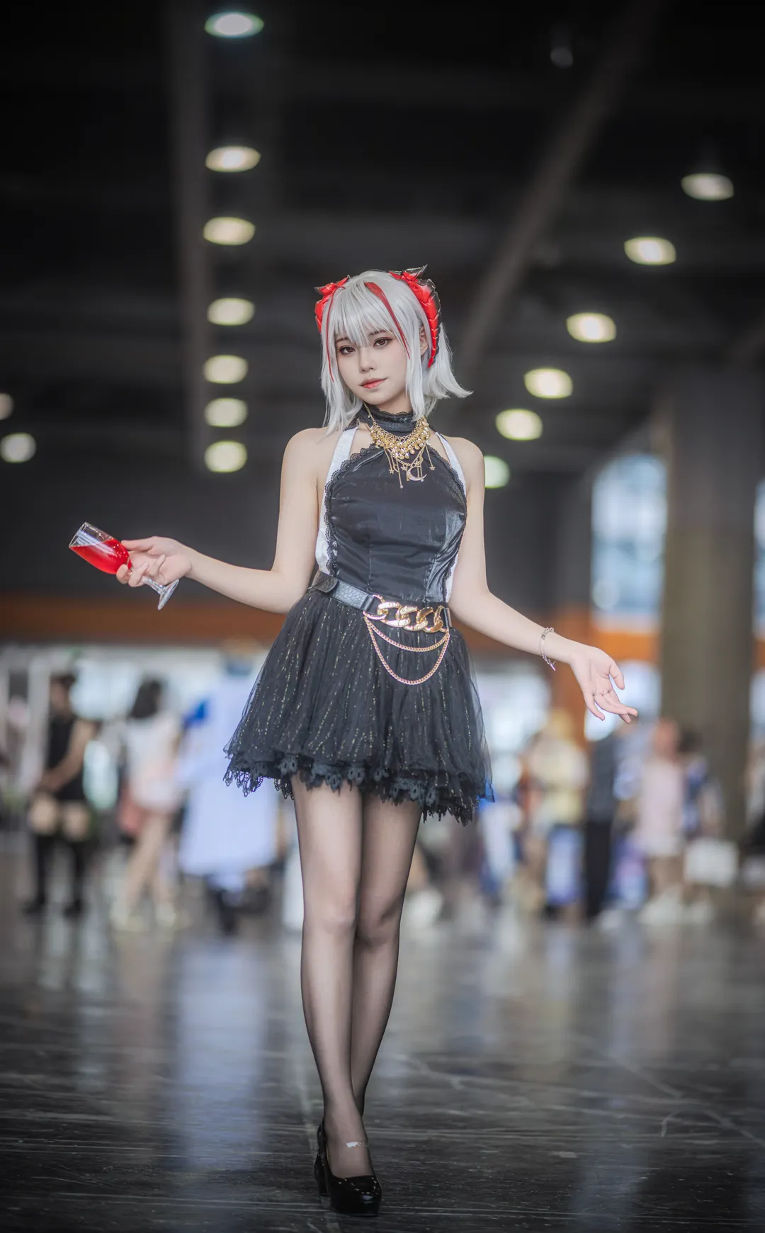 【明日方舟Wcos】黑色禮服款場照，漫展現場原片分享 - 第 6 張