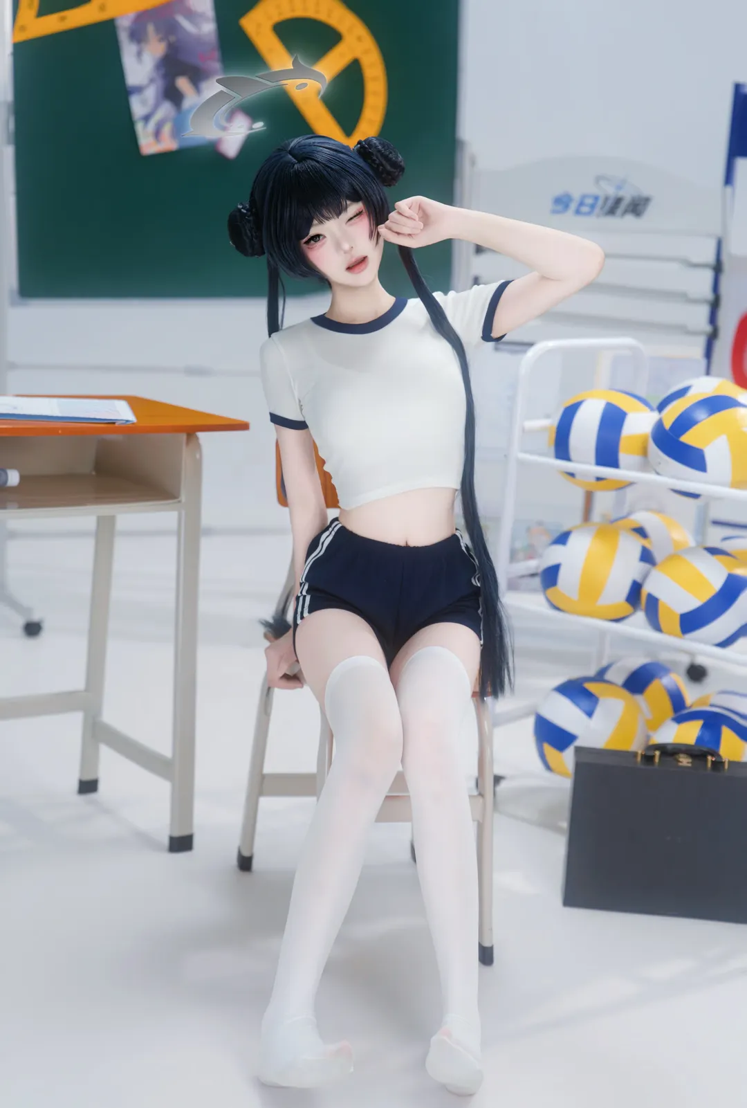 【妃咲cos】教室里的体操服时光 - 第 2 张