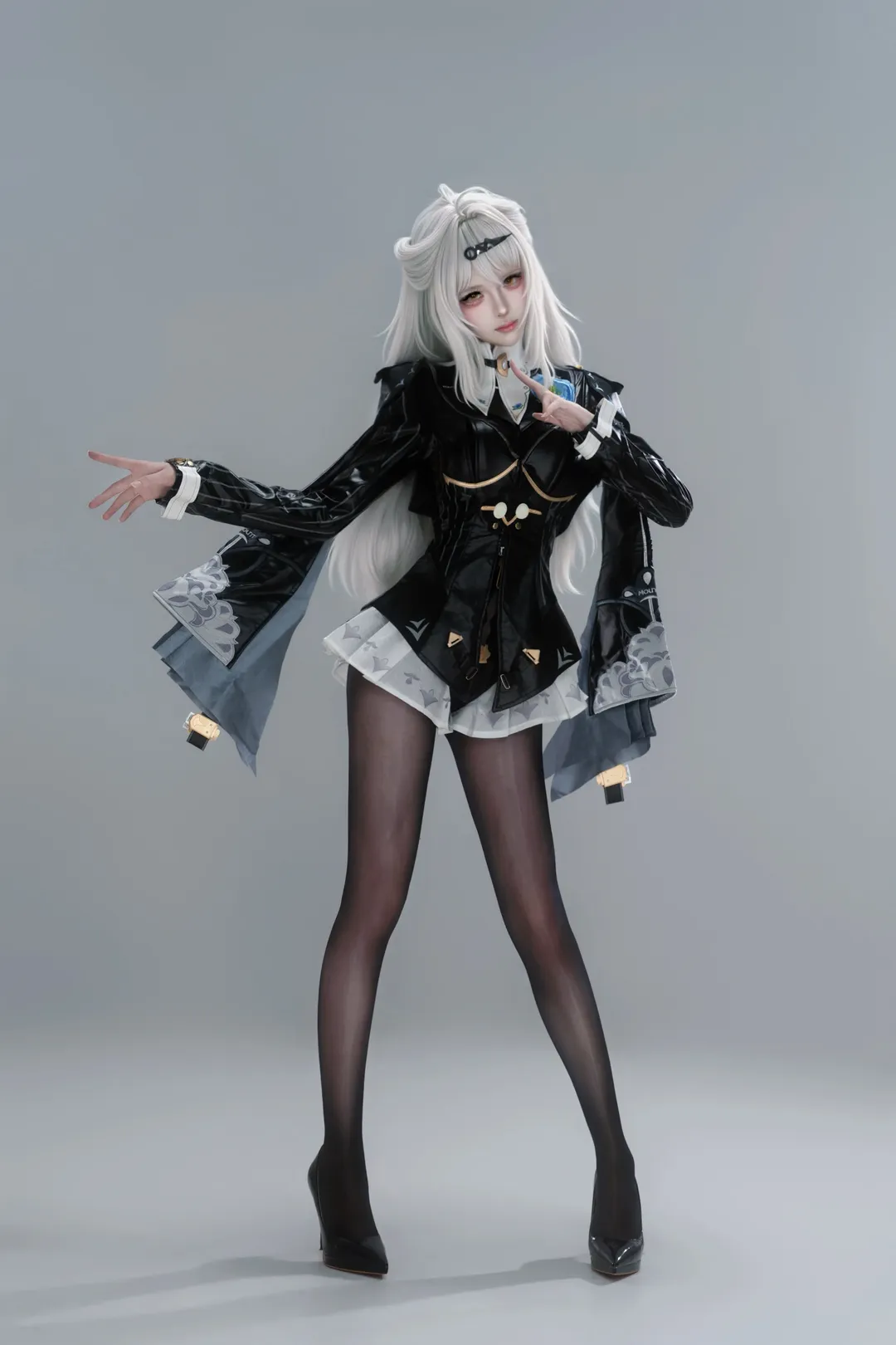 【儀玄cos】絕區零墨影形蹤，漆皮與銀髮的冷色調日常 - 第 2 張