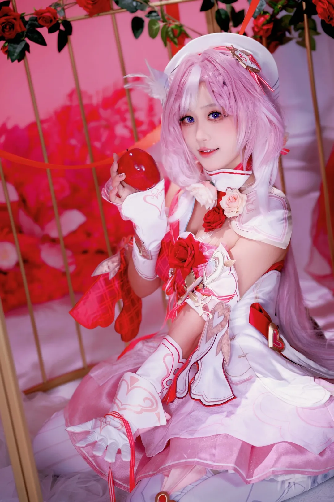 【爱莉希雅cos】崩坏3爱神使者降临 - 第 1 张
