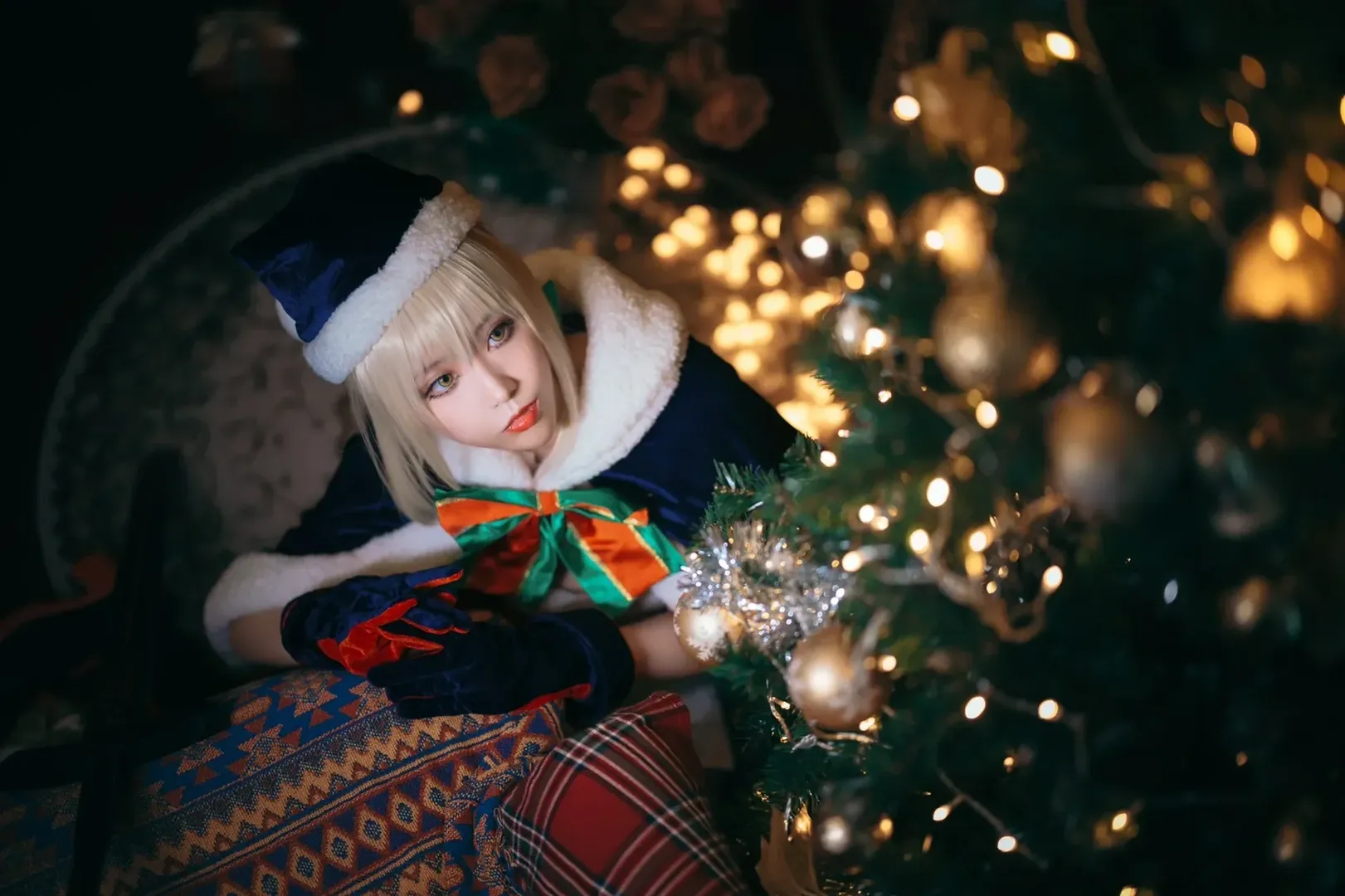 【阿尔托莉雅·潘德拉贡〔Alter〕cos】属于冬日的不列颠女王的威严与俏皮 - 第 4 张
