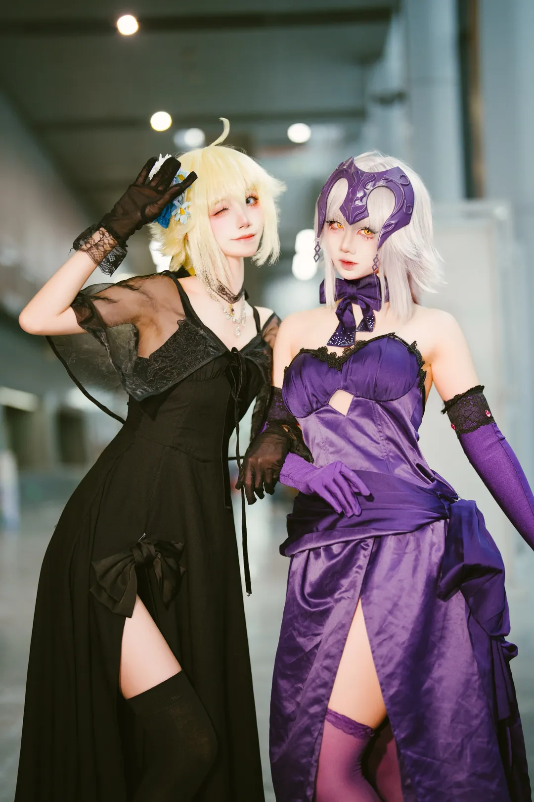 【ジャンヌ・ダルク コスプレ】五一ホタルACGエキスポ、Fate/Grand Orderペアのドレスイベント写真 - 2 枚目