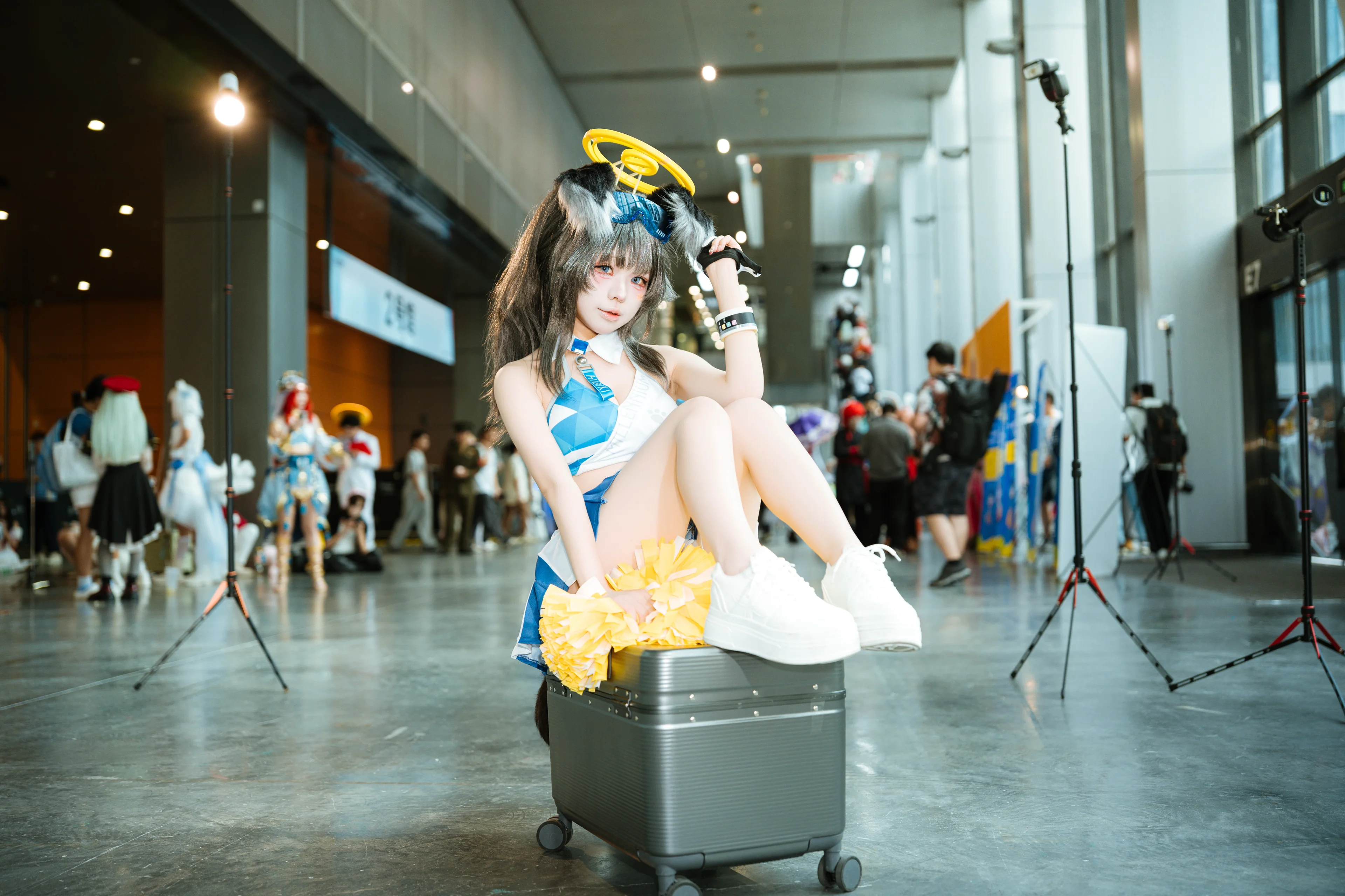 【猫冢响cos】碧蓝档案啦啦队造型萤火虫漫展现场直击 - 第 3 张