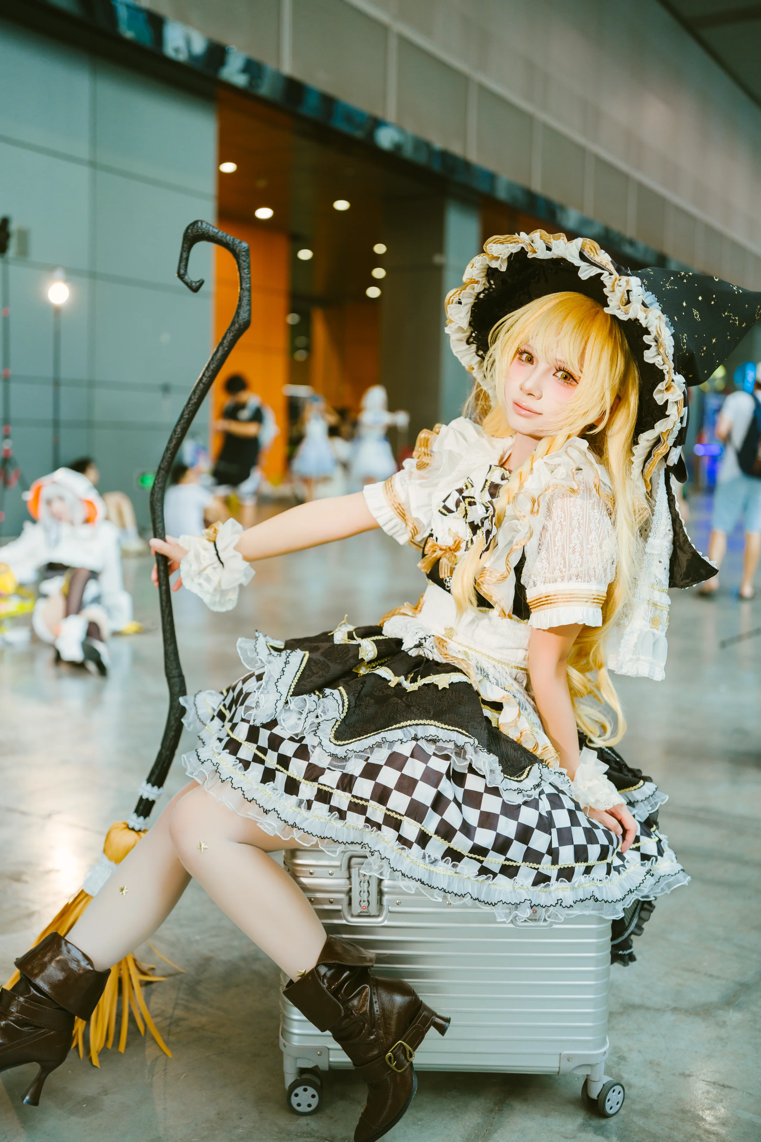 【东方project魔理沙cos】萤火虫漫展的魔法扫帚飞翔记录 - 第 4 张