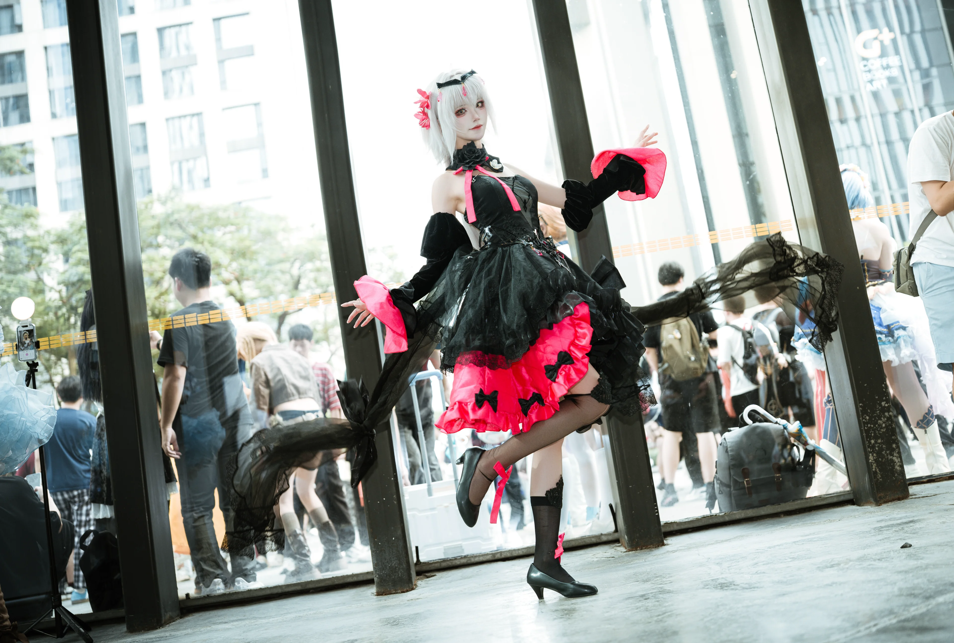 【ジャンヌ・ダルク コスプレ】FGOアヴェンジャーオルタ、ホタルACGエキスポにて絶美の登場