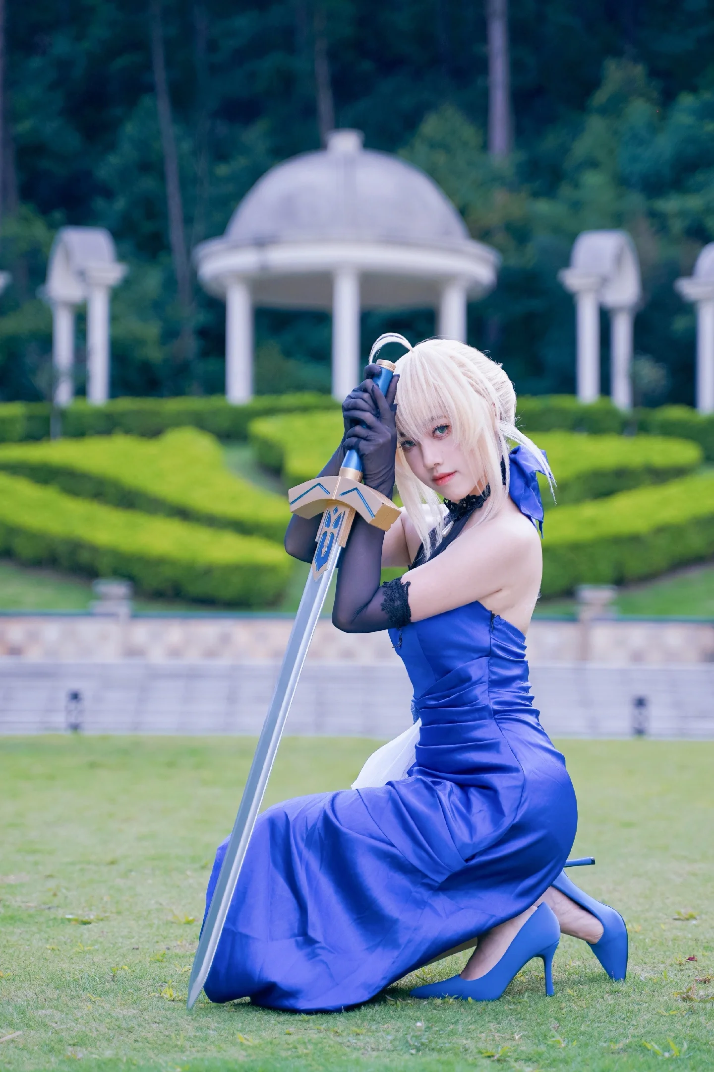 【亚瑟王cos】遵从召唤而来，身着蓝裙的圆桌骑士 - 第 2 张