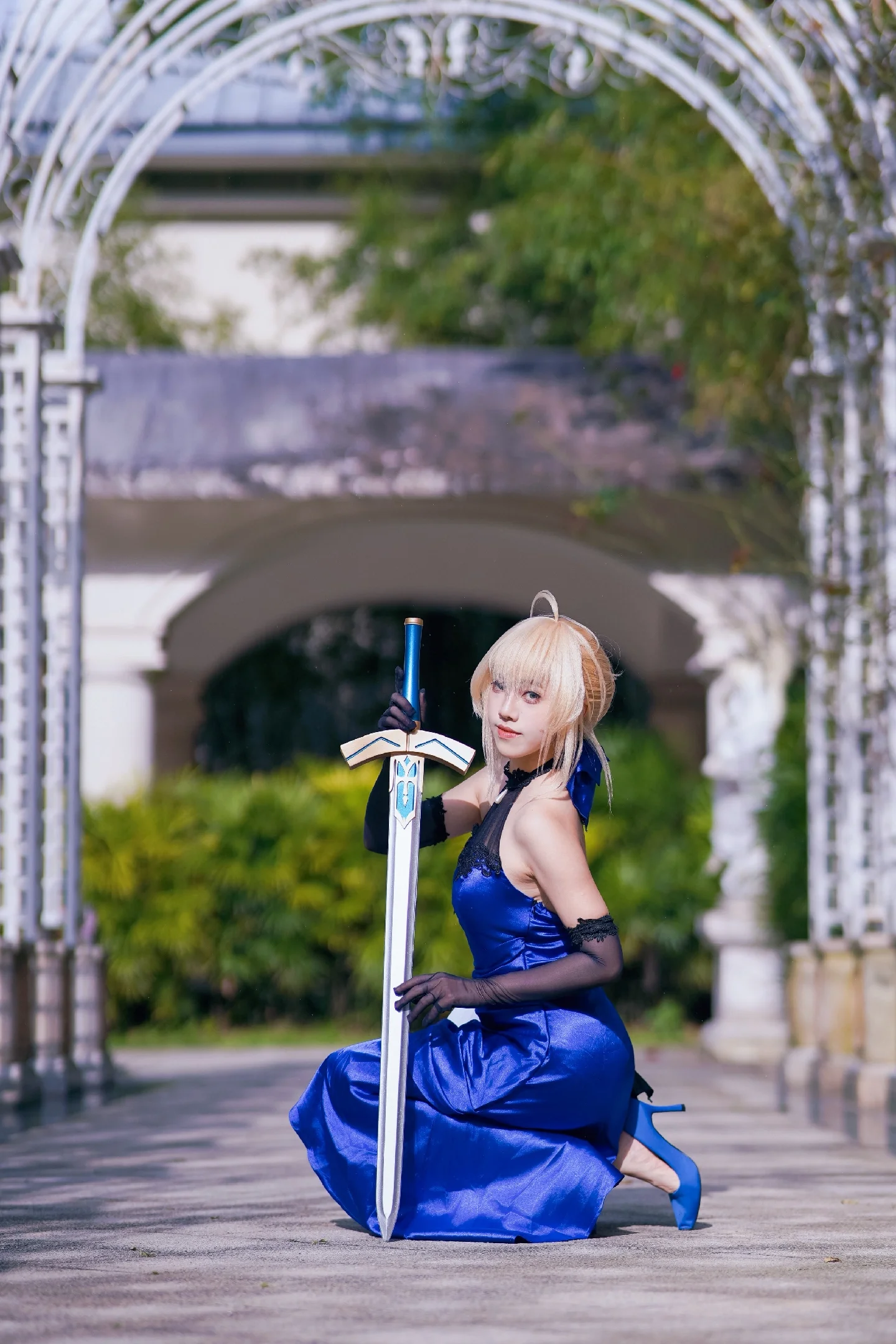 【亚瑟王cos】遵从召唤而来，身着蓝裙的圆桌骑士 - 第 9 张