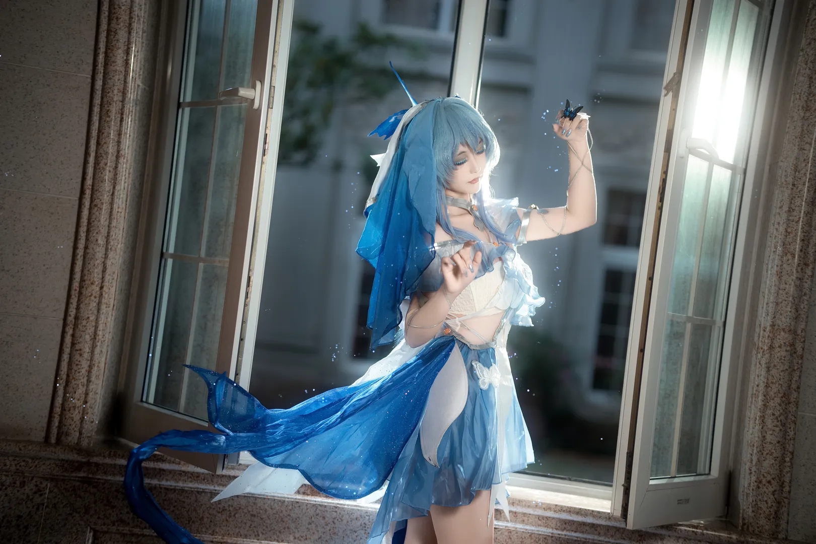 【The Shorekeeper cosplay】Under the Eaves of Wuthering Waves, Frozen in the Gentle Breeze - Image 2