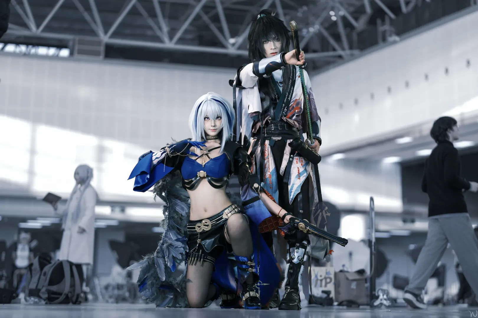【ガルブレーナコスプレ】鳴潮の救助チーム、ツーショットポーズと小道具の絶妙な連携 - 3 枚目