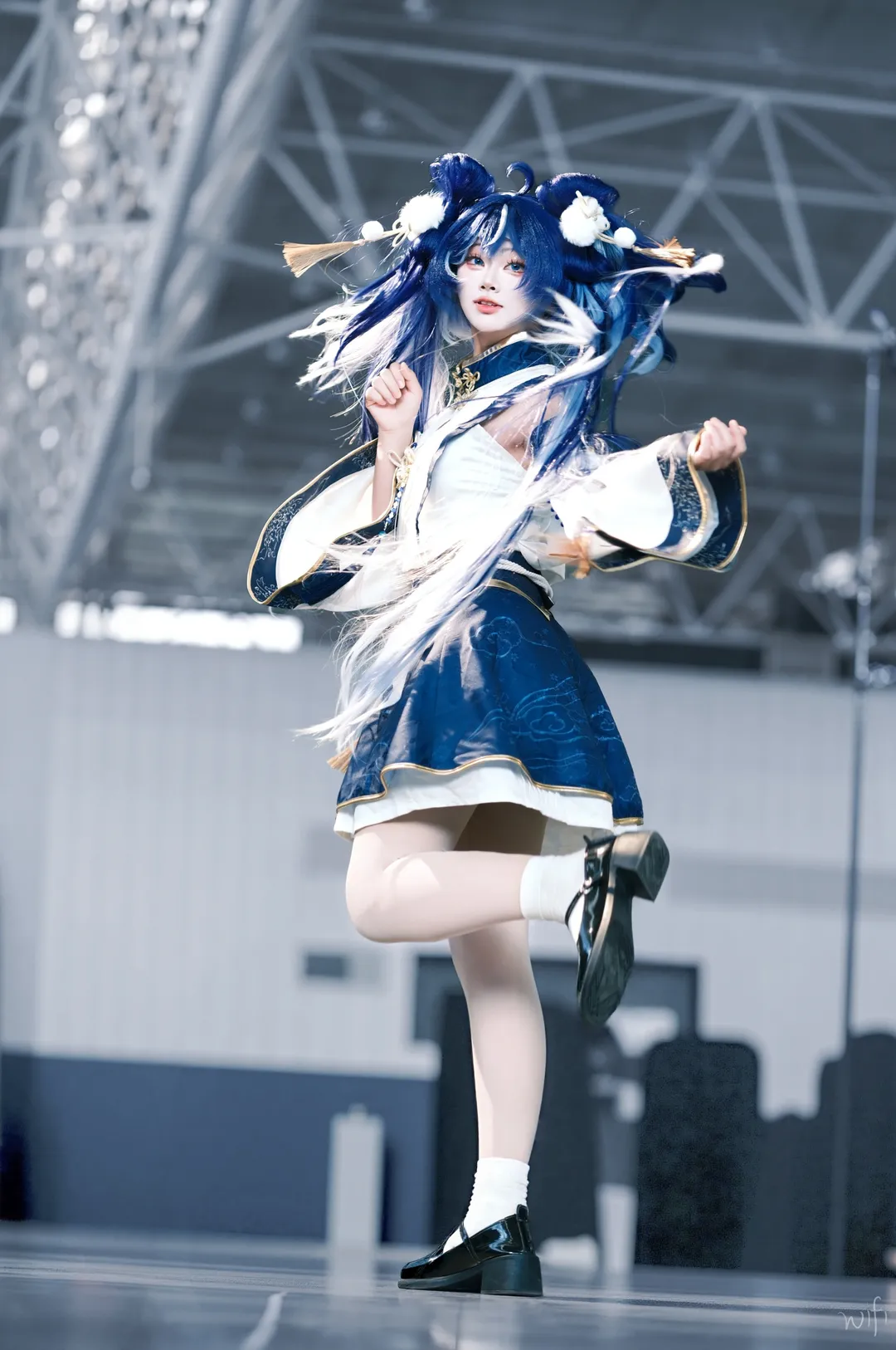【Iuno Cosplay】The Charm of Daoxiang Village in Wuthering Waves, A Blue-Toned Performance - Image 1