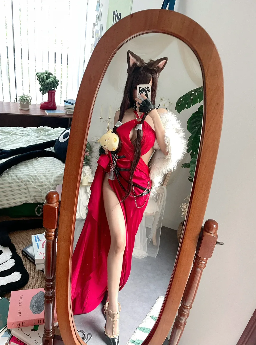 【赤城cos】碧蓝航线 红裙高开叉造型对镜自拍