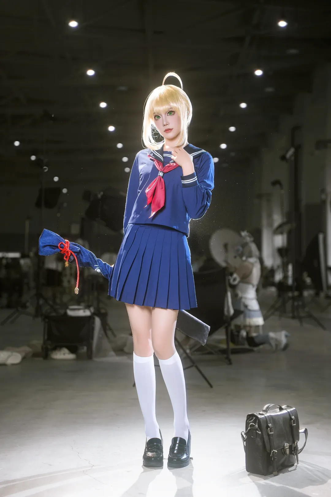 【sabercos】多年後穿上畫中的那套藍白水手服 - 第 1 張