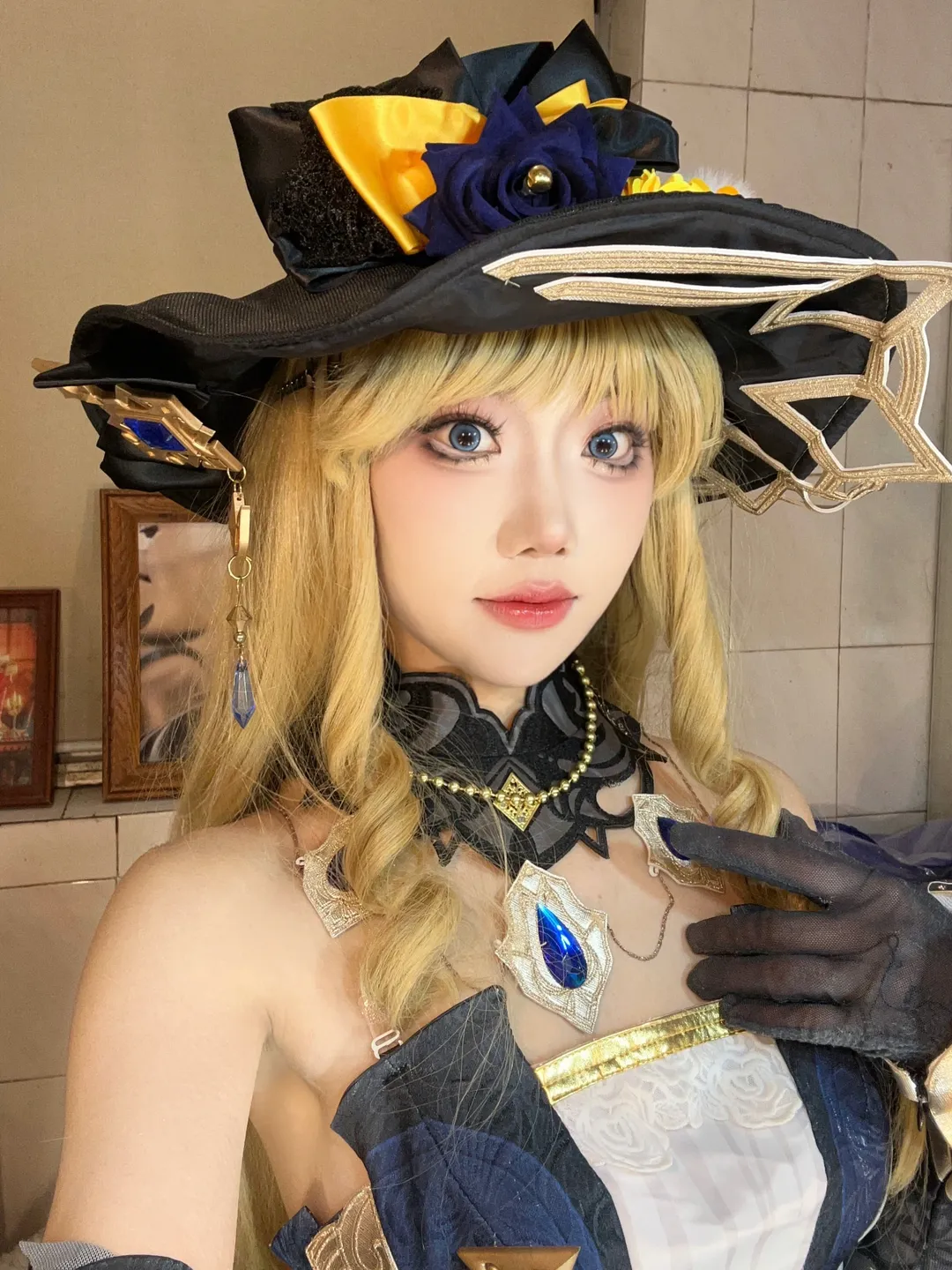 【娜维娅cos】原神枫丹大小姐的高清自拍记录
