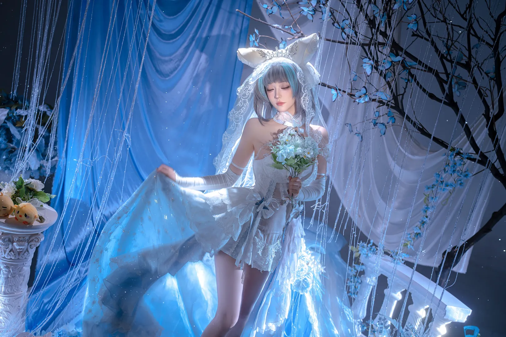 【Cheshire Cosplay】Azur Lane: A Blue and White Promise in Bridal Attire - Image 3