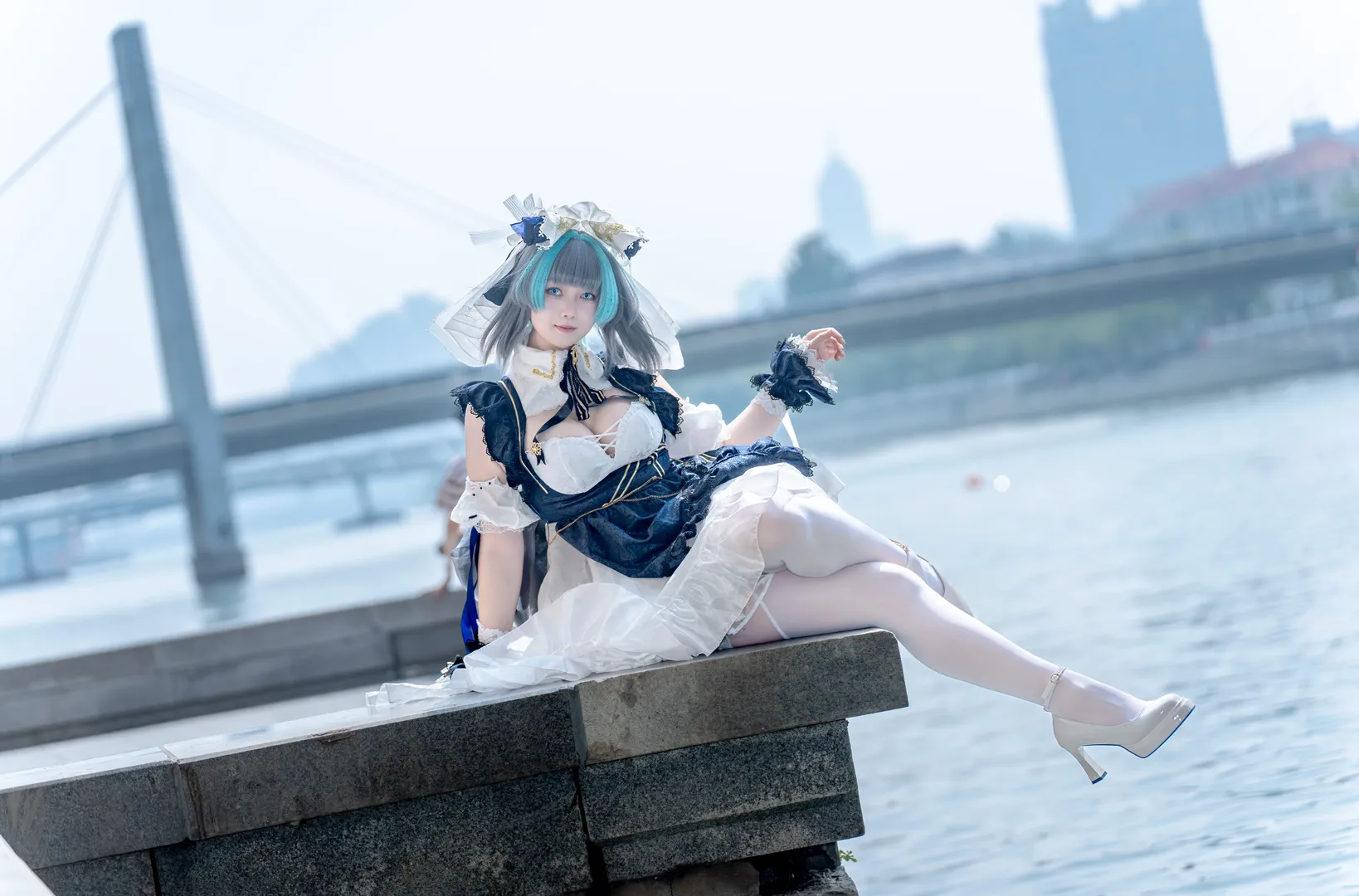 【Cheshire Cosplay】Azur Lane: Sparkling Riverbank and Blue-and-White Dress - Image 1