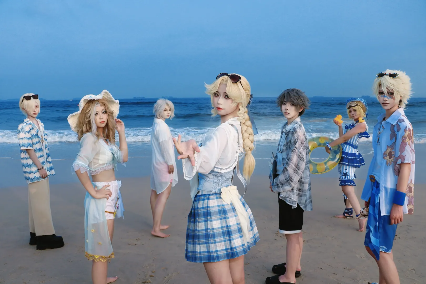 【第五人格】大鹏西涌的夏日团建，记录蓝白系海边群像 - 第 3 张