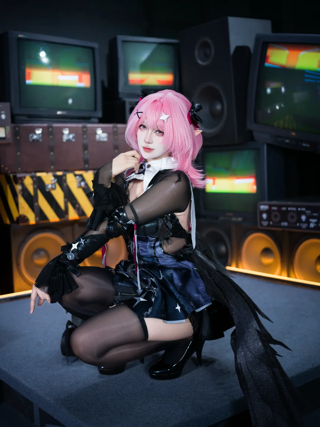【Remielle cosplay】Become My Accomplice: The Mysterious Dark Night of Zenless Zone Zero - Image 3