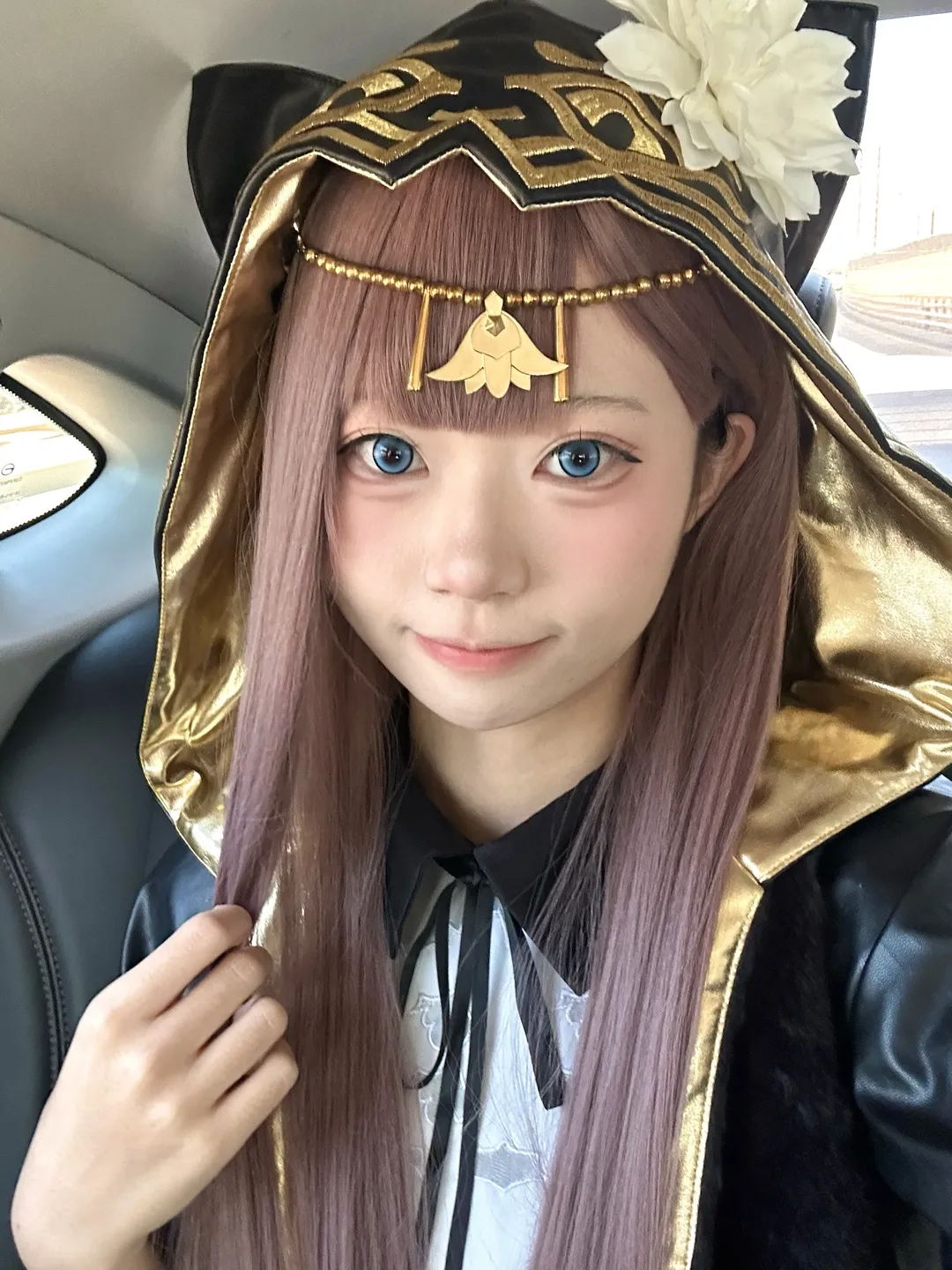 【佩佩cos】明日方舟的日常感，捕捉一次不看镜头的自拍