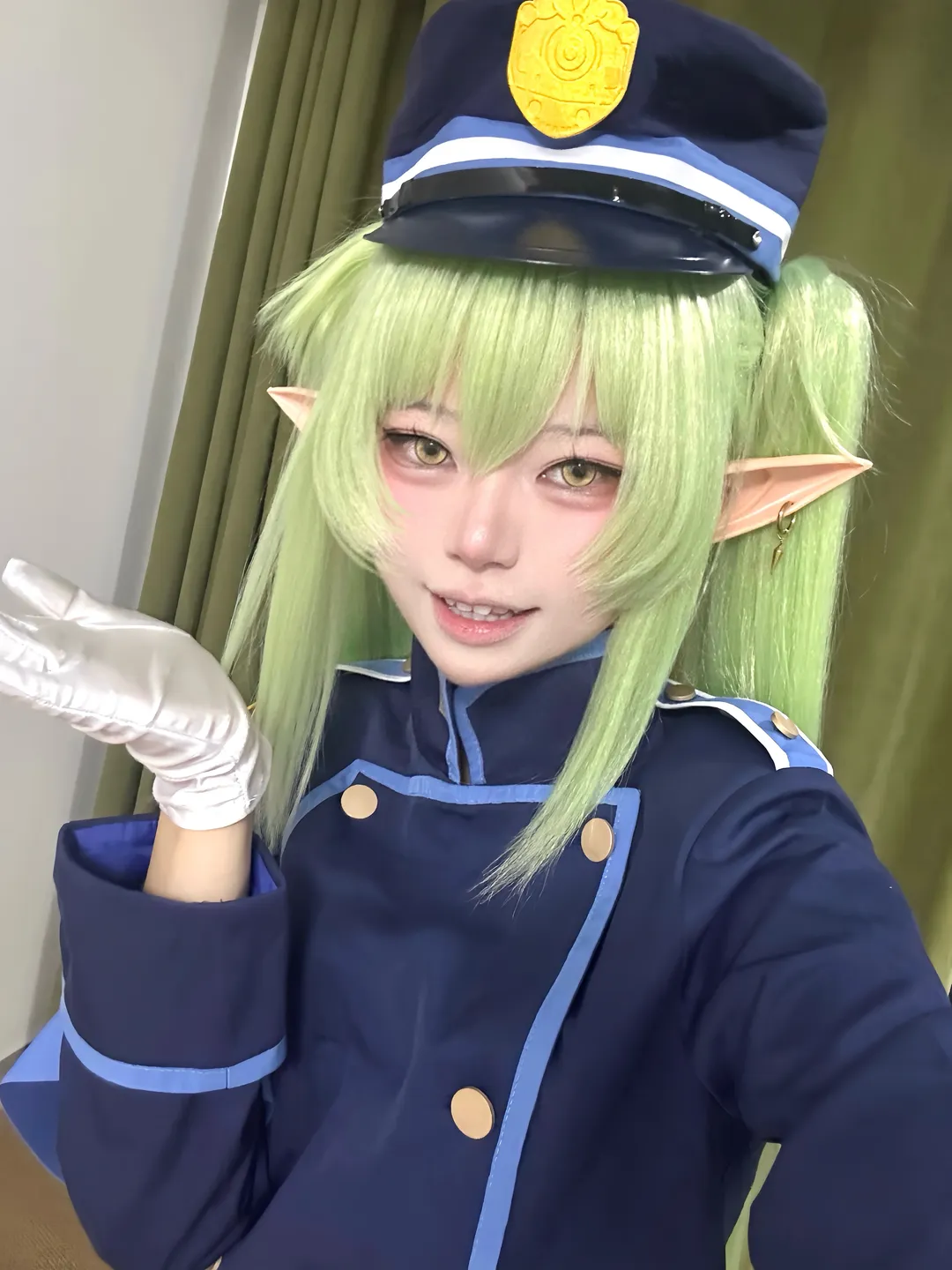 【橘望cos】蔚蓝档案对镜拍，制服领高预警 - 第 2 张