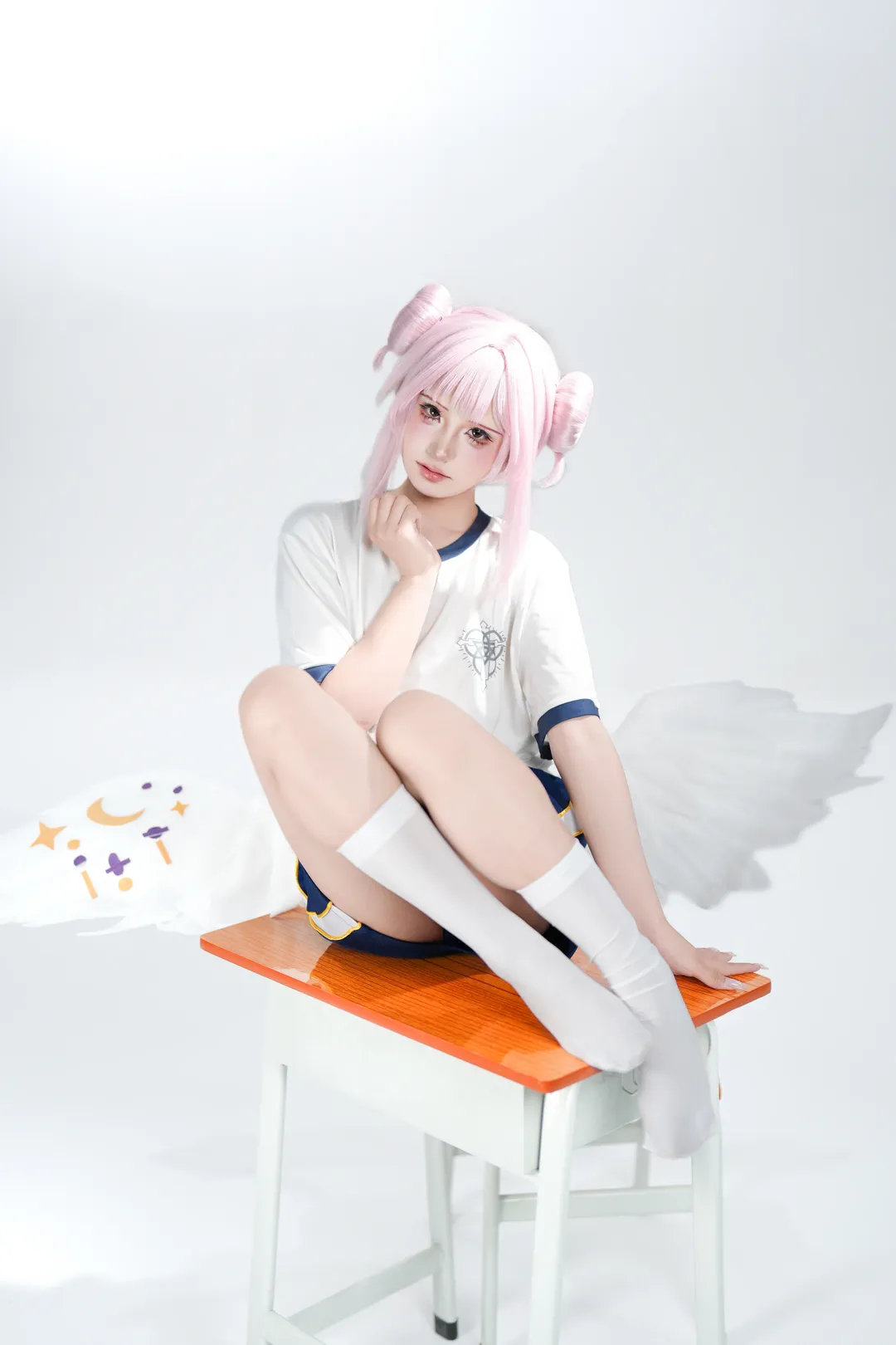 【圣园未花cos】蔚蓝档案天使学园的日常一瞬 - 第 2 张