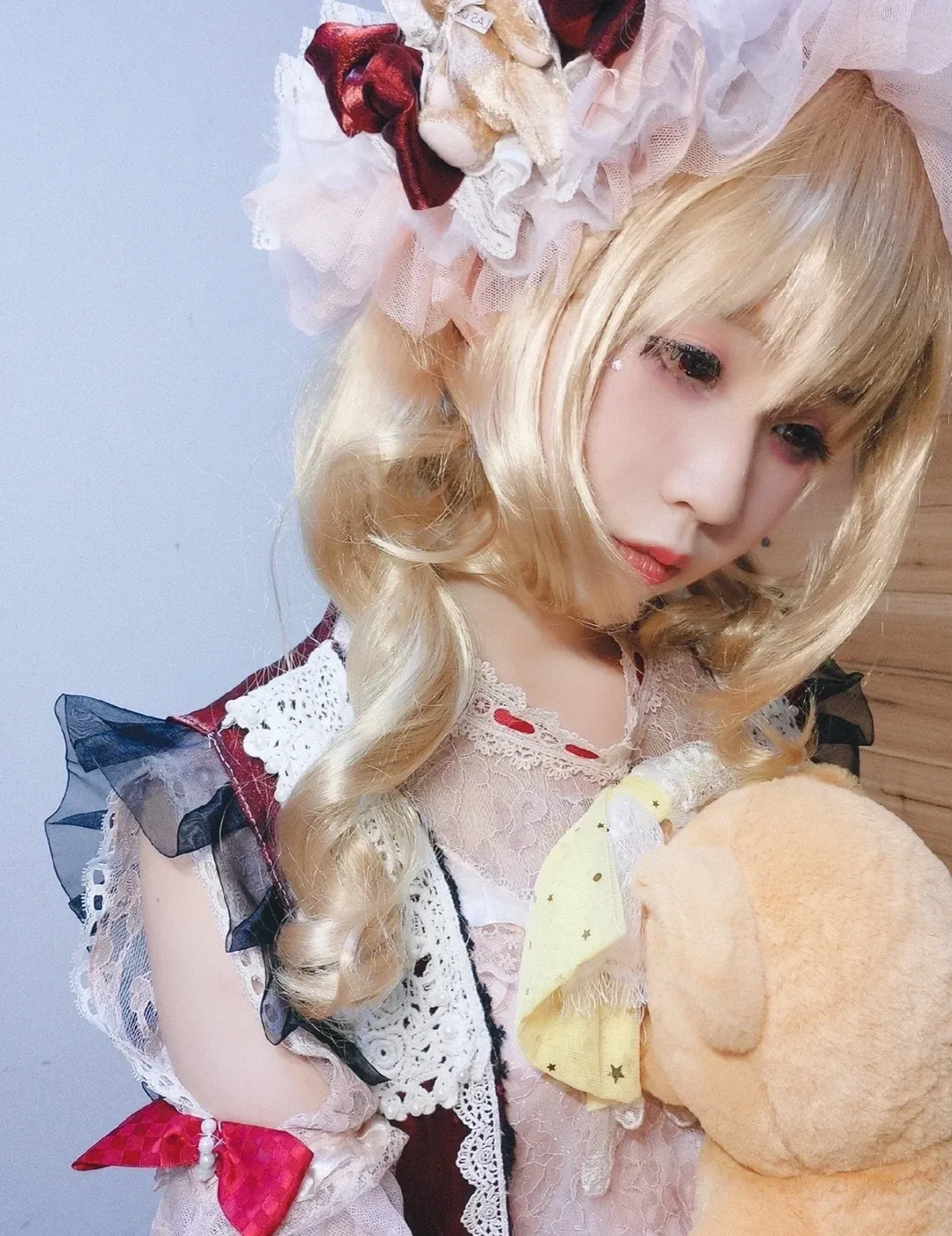 【芙兰朵露cos】东方project红魔馆二小姐的少女心造型 - 第 1 张