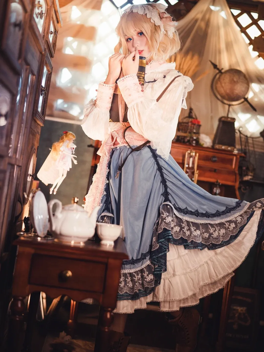 [Alice Cosplay] Touhou Project: The Wondrous Puppeteer in a Vintage-Style Room - Image 1