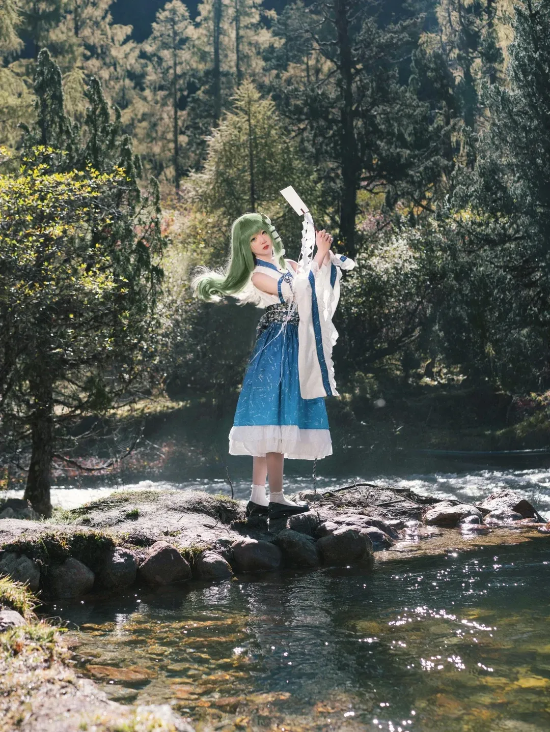 东风谷早苗cos 溪畔的神社巫女 - 第 5 张