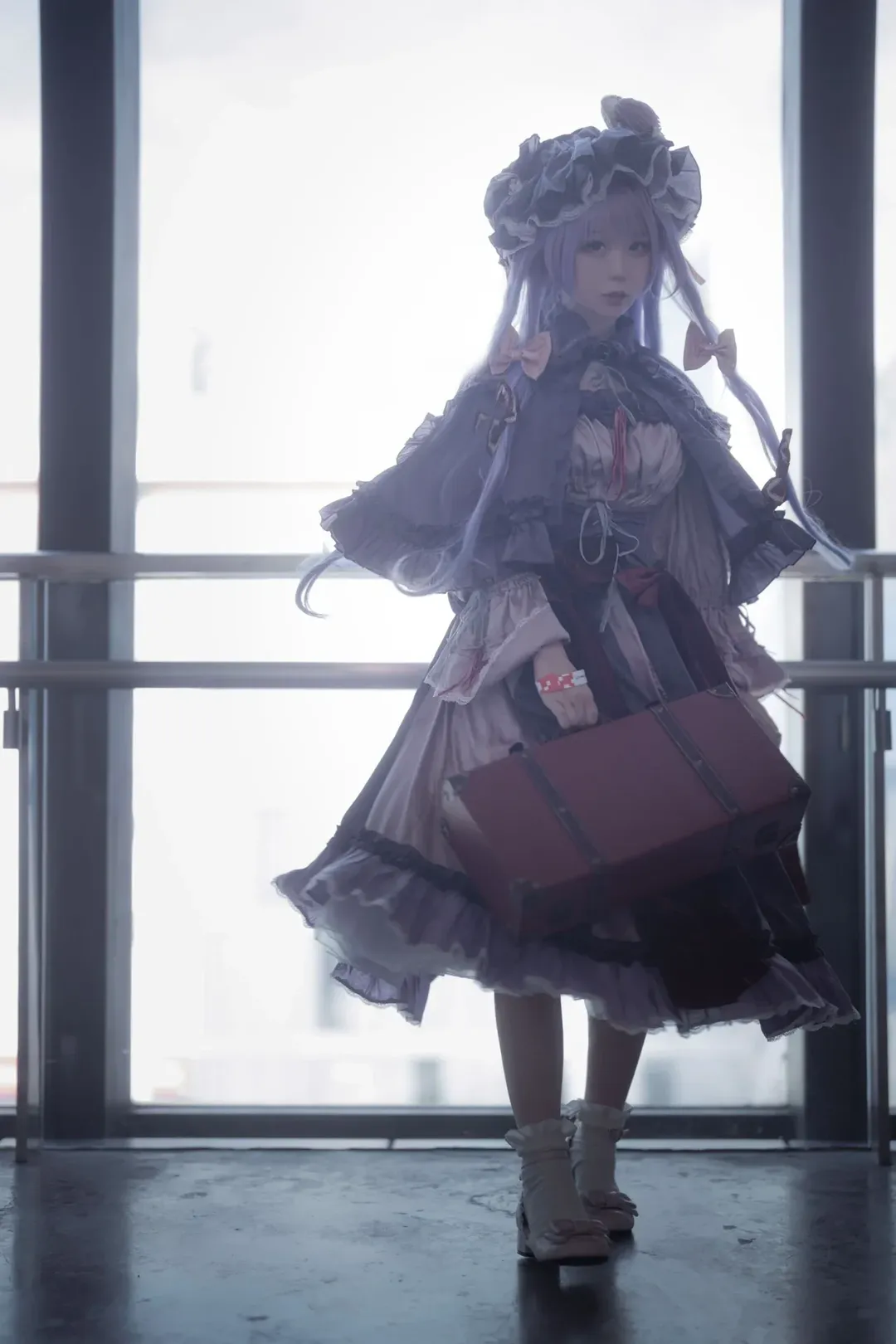 [Patchouli cosplay] Touhou Project: The Unmoving Great Library in the Heat, Strolling through the Anime Convention - Image 1