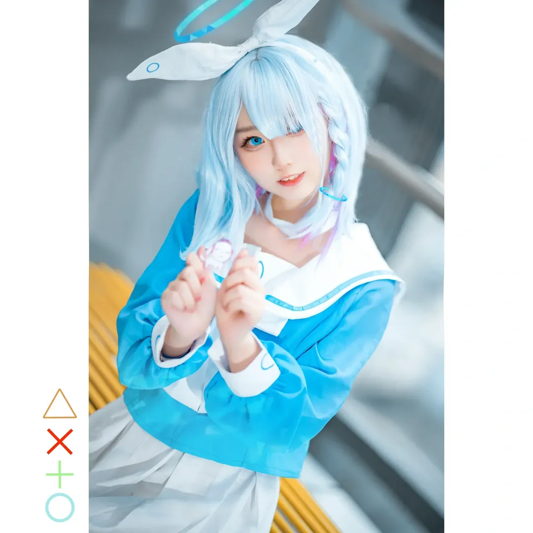 【阿罗娜cos】萤火虫漫展的光环与档案记录