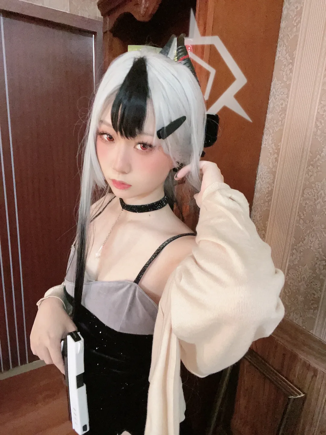 【鬼方佳代子cos】蔚蓝档案里的不良少女，持枪出击 - 第 2 张
