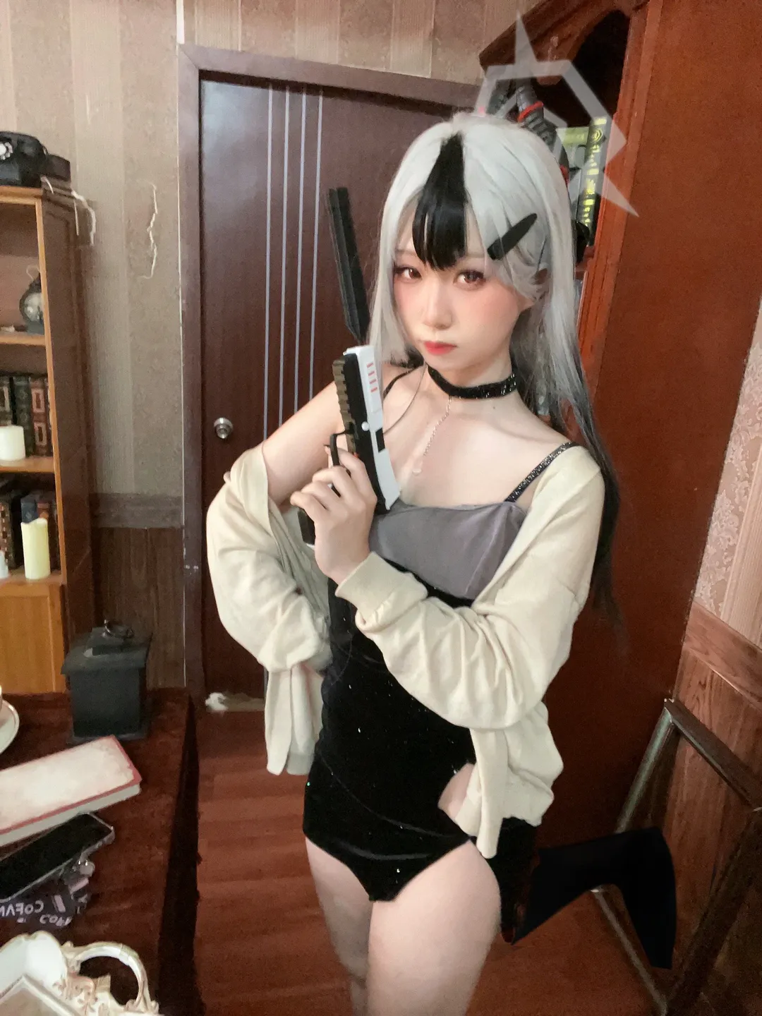【鬼方佳代子cos】蔚蓝档案里的不良少女，持枪出击