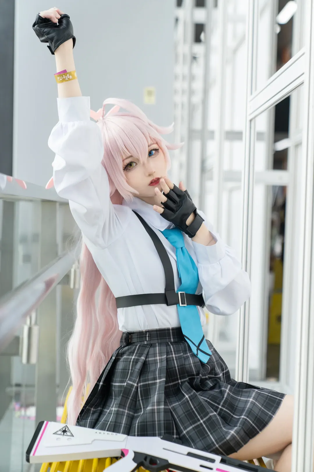 【小鸟游星野cos】蔚蓝档案天台上的慵懒时刻 - 第 2 张