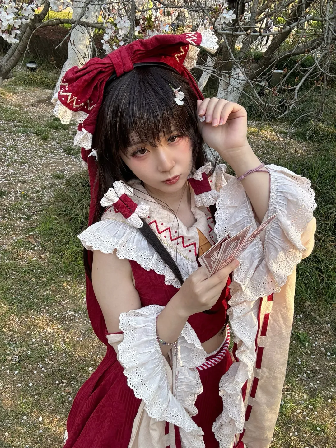 【博丽灵梦cos】东方project春日原相机出片