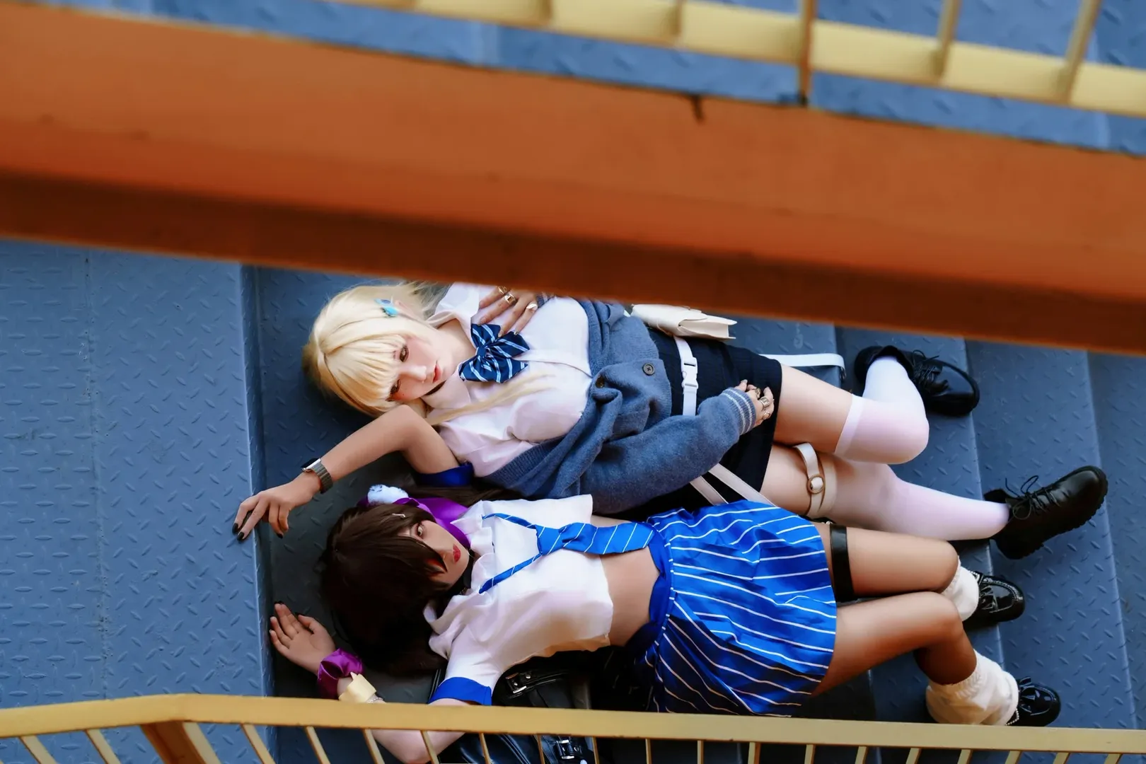 【ナガ コスプレ】勝利の女神：NIKKE ペアコスプレで挑むフルスクリーン構図 - 2 枚目