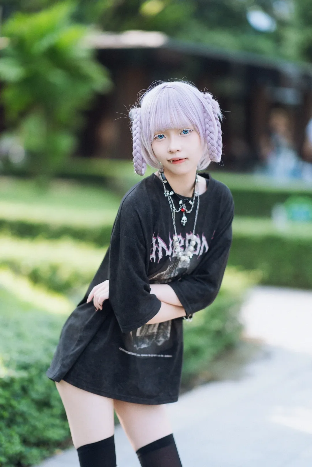 【七草荠cos】彻夜之歌的吸血鬼日常，这套黑丝腿环私设真的很满意！ - 第 7 张