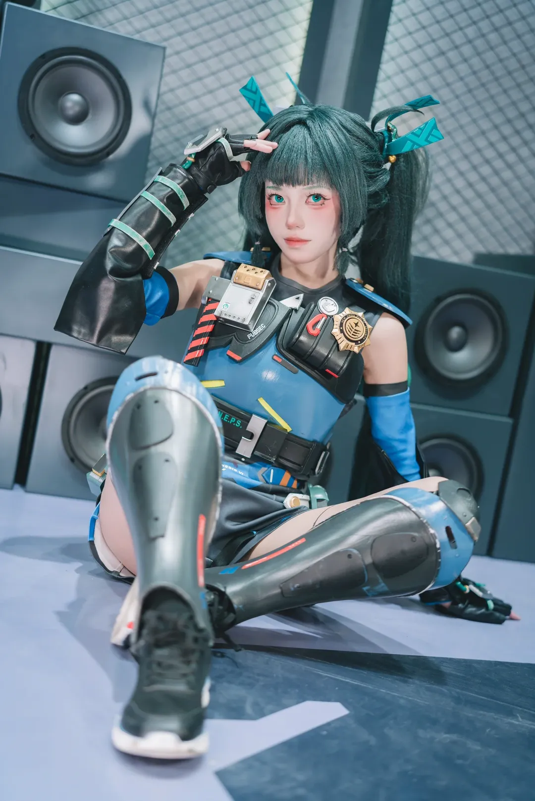 【青衣cos】绝区零卧底蓝调，既来之则揍之