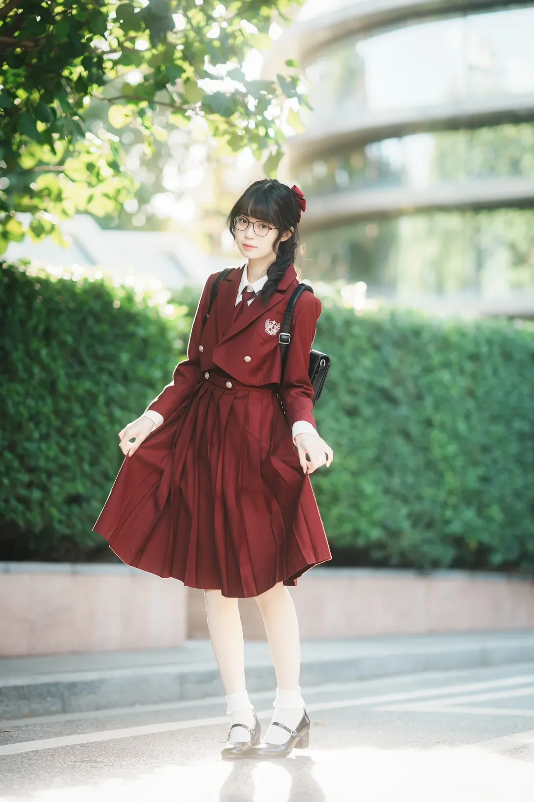 【Hatsumonogatari Anime Convention】Outdoor Shoot: Wine Red JK uniform Street Snap - Image 10