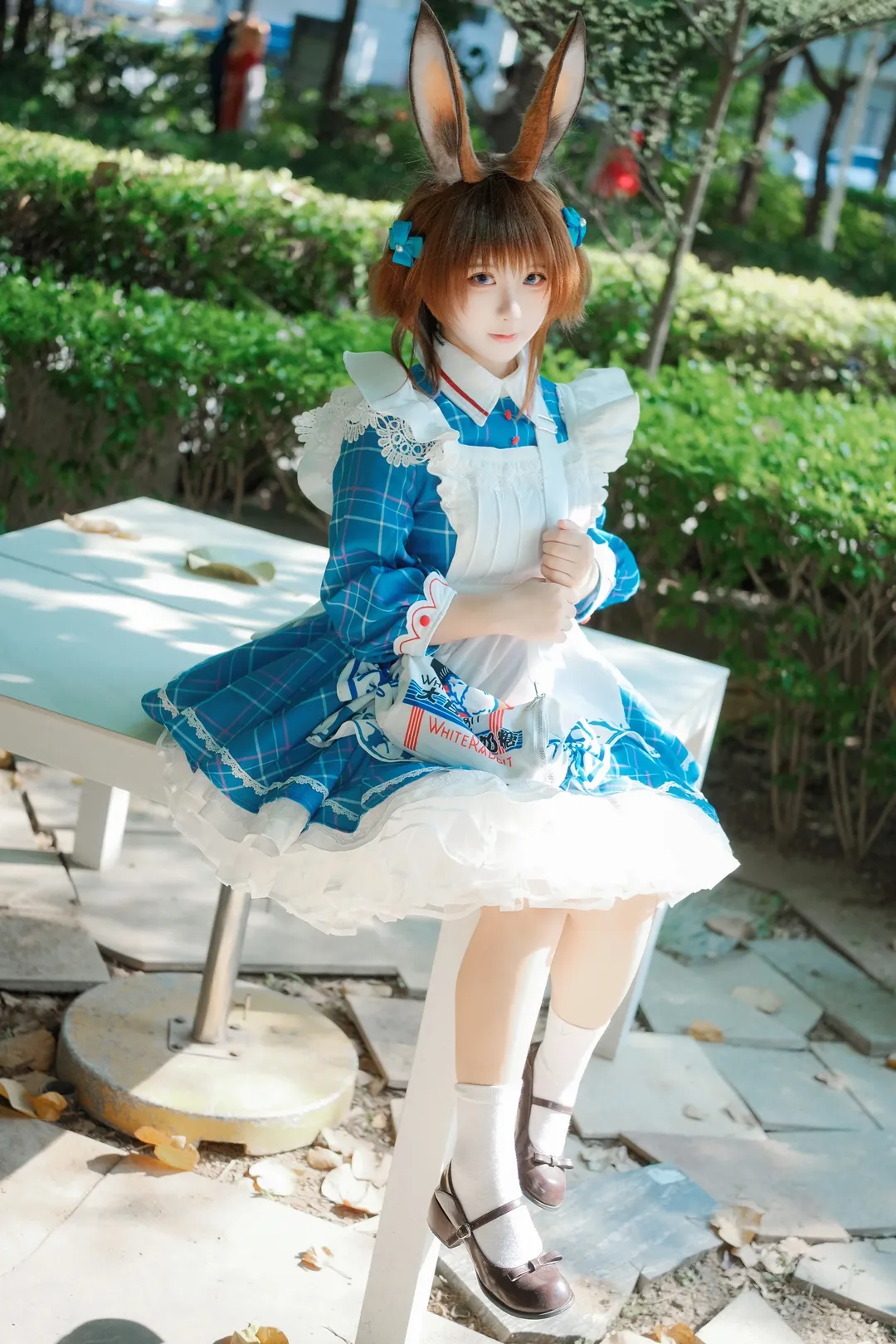 【阿米婭cos】大白兔聯動款拍攝記錄，明日方舟 - 第 1 張