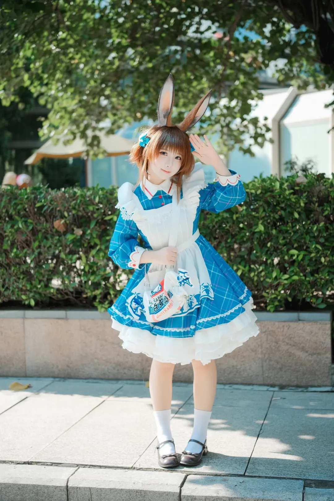 【阿米婭cos】大白兔聯動款拍攝記錄，明日方舟 - 第 5 張