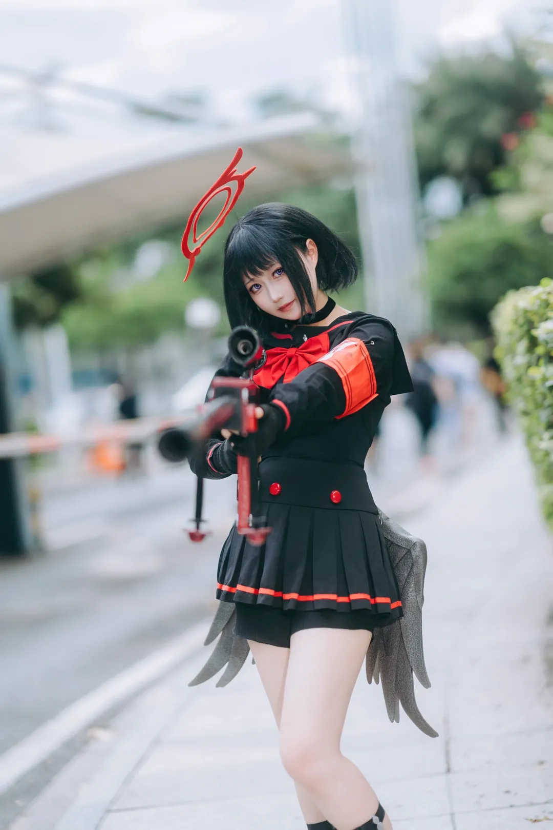 【静山真白cos】蔚蓝档案 吃我一狙！ - 第 3 张