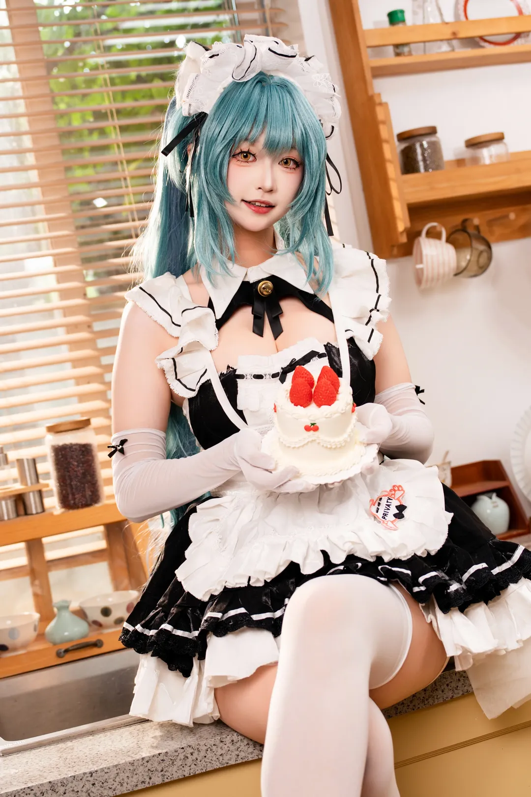 【Privaty cosplay】Goddess of Victory: NIKKE Maid Hours: Sweet Cake in the Kitchen - Image 1